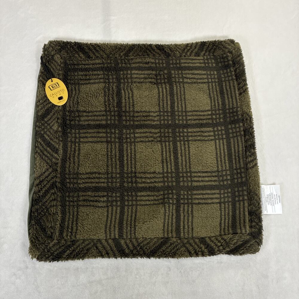 New Callisto Home Green Plaid Sherpa Decorative Pillow Sham 24”x24” Bnfts Chrty